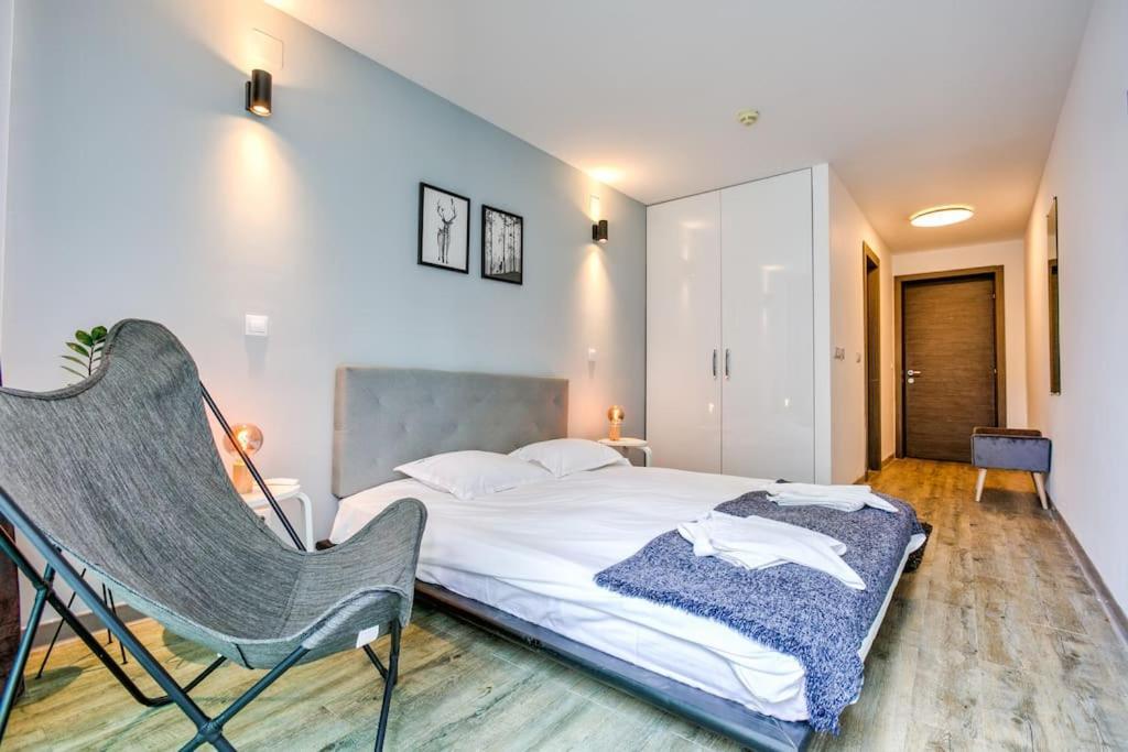 Splendor 3 Bedroom Flat In Silver Mountain 波亚纳布拉索夫 外观 照片